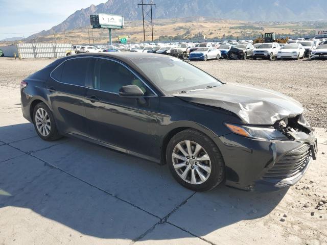 JTNB11HK2J3014947 - 2018 TOYOTA CAMRY L BLACK photo 4