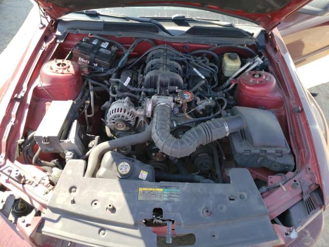 1ZVFT80N475232364 - 2007 FORD MUSTANG MAROON photo 11