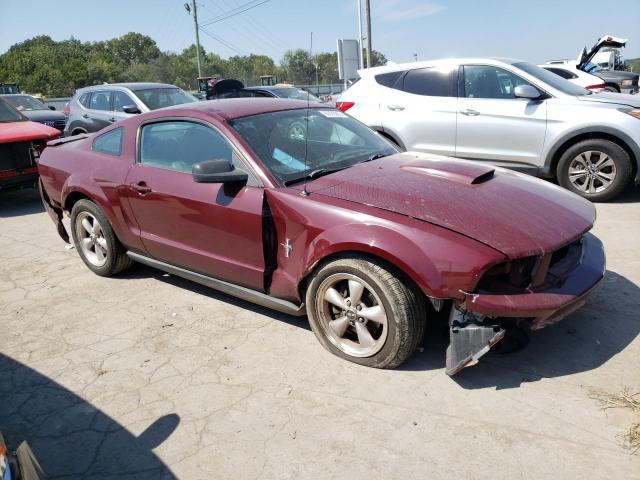 1ZVFT80N475232364 - 2007 FORD MUSTANG MAROON photo 4