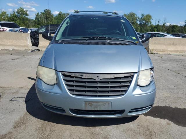 2C4GP54L95R180829 - 2005 CHRYSLER TOWN & COU TOURING 蓝色 照片 5