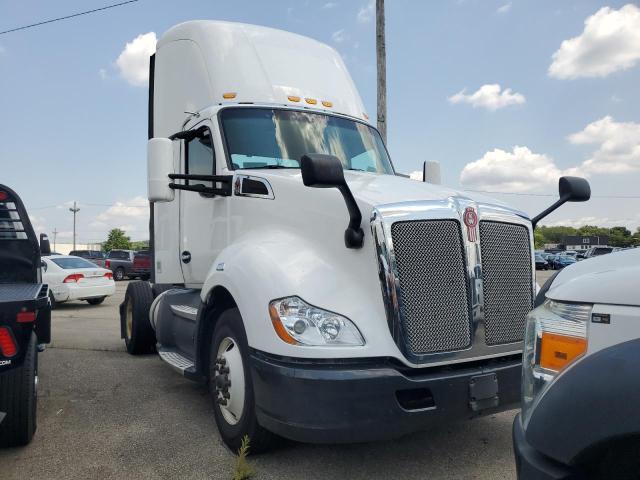 2016 KENWORTH T680 T680, null