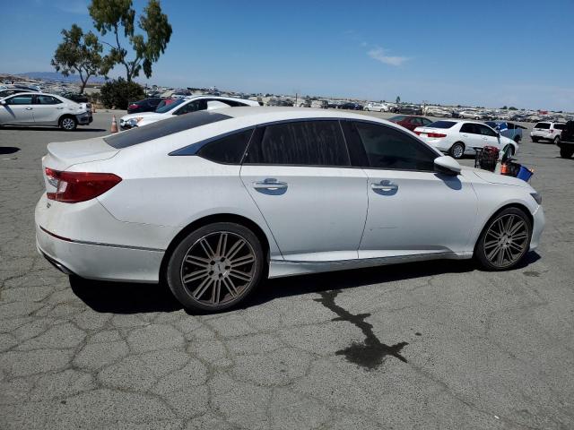1HGCV2F95JA009175 - 2018 HONDA ACCORD TOURING თეთრი ფოტო 3