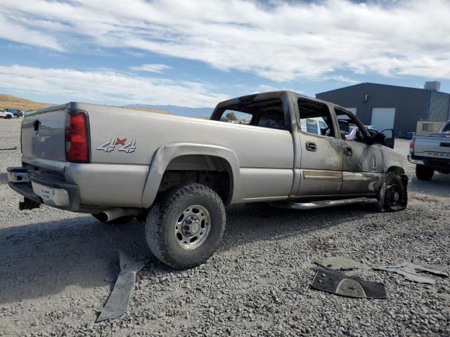 1GCHK231X4F137978 - 2004 CHEVROLET SILVERADO K2500 HEAVY DUTY BEIGE photo 3