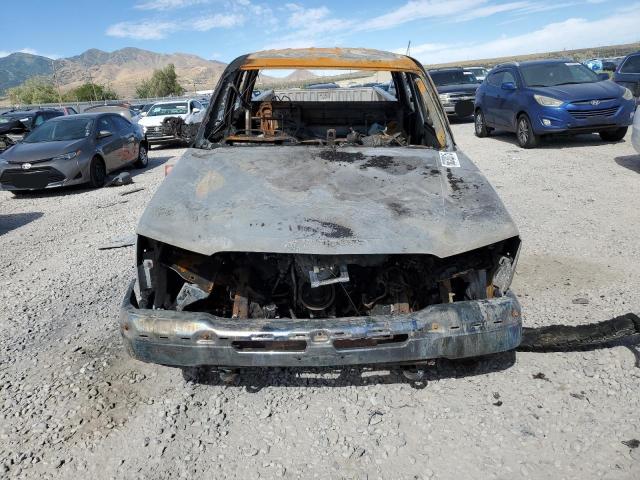 1GCHK231X4F137978 - 2004 CHEVROLET SILVERADO K2500 HEAVY DUTY BEIGE photo 5