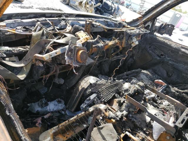 1GCHK231X4F137978 - 2004 CHEVROLET SILVERADO K2500 HEAVY DUTY BEIGE photo 8