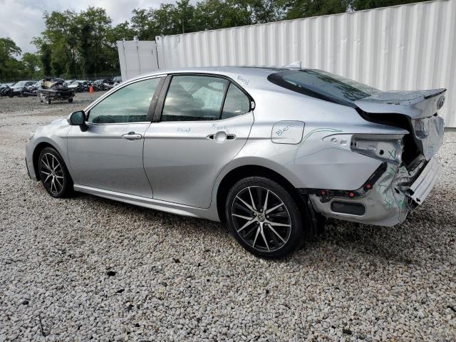 4T1G11AK5PU809204 - 2023 TOYOTA CAMRY SE NIGHT SHADE SILVER photo 2