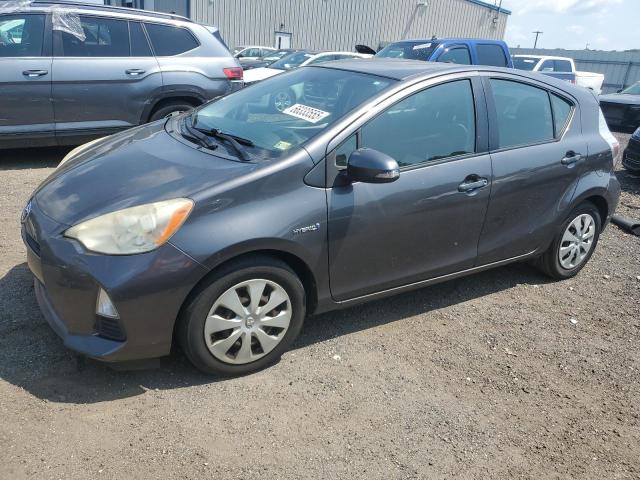 2014 TOYOTA PRIUS C, 