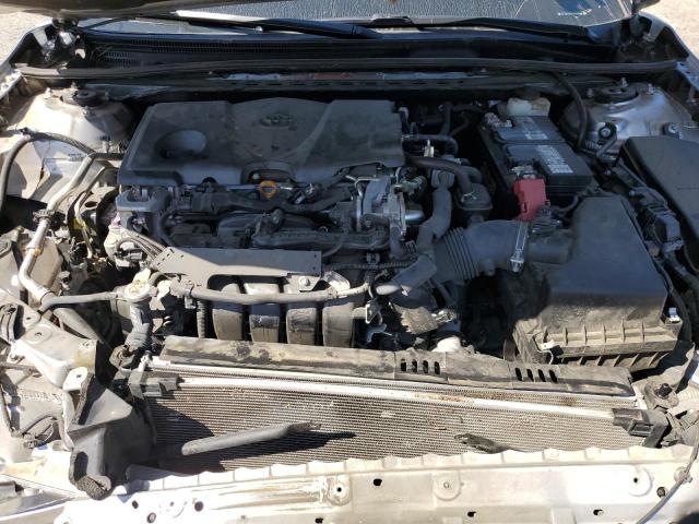 4T1B61HK0JU123869 - 2018 TOYOTA CAMRY XSE SILVER photo 11