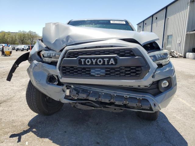 3TMCZ5AN0LM296472 - 2020 TOYOTA TACOMA DOUBLE CAB GRAY photo 5