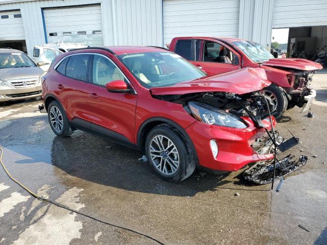 1FMCU0H67LUB56507 - 2020 FORD ESCAPE SEL RED photo 4