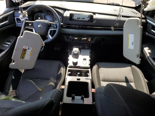 JA4J4TA89NZ052061 - 2022 MITSUBISHI OUTLANDER ES BLACK photo 8