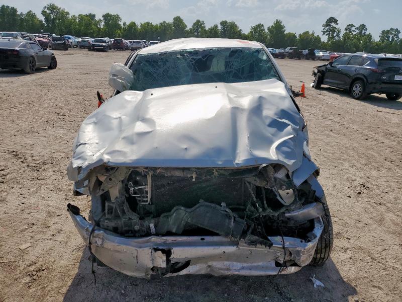 1C6RR6GGXHS786299 - 2017 RAM 1500 SLT SILVER photo 5