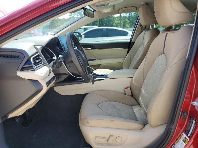 4T1C11AK5MU446512 - 2021 TOYOTA CAMRY LE RED photo 7