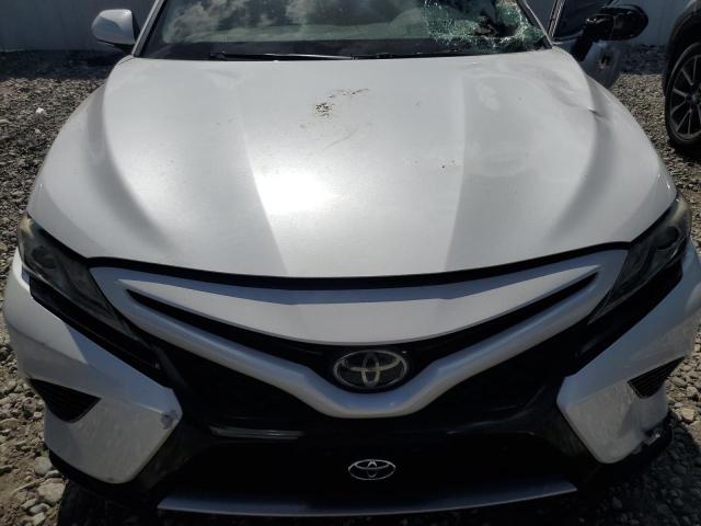 4T1B61HK6KU769208 - 2019 TOYOTA CAMRY XSE 白色 照片 11