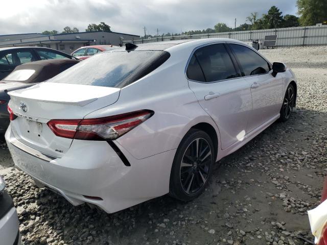 4T1B61HK6KU769208 - 2019 TOYOTA CAMRY XSE 白色 照片 3