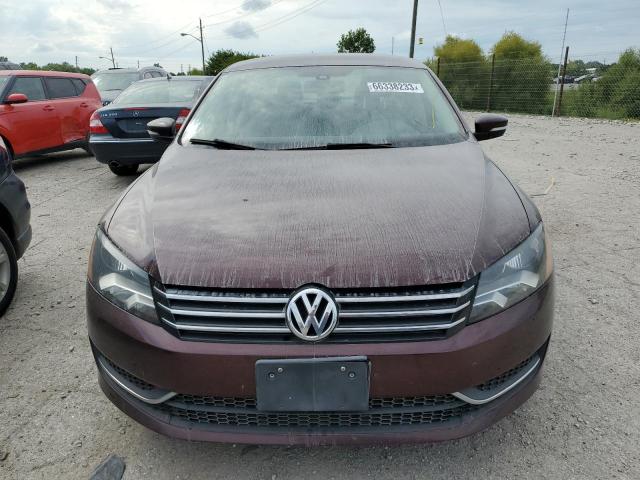 1VWAP7A33EC018142 - 2014 VOLKSWAGEN PASSAT S MAROON photo 5