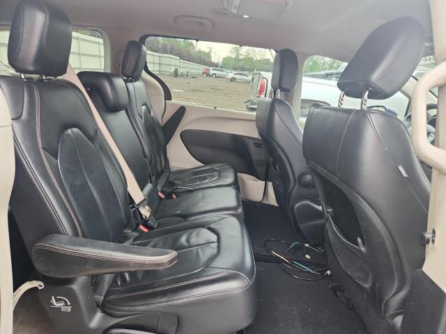 2C4RC1BG0HR743676 - 2017 CHRYSLER PACIFICA TOURING L BLUE photo 11