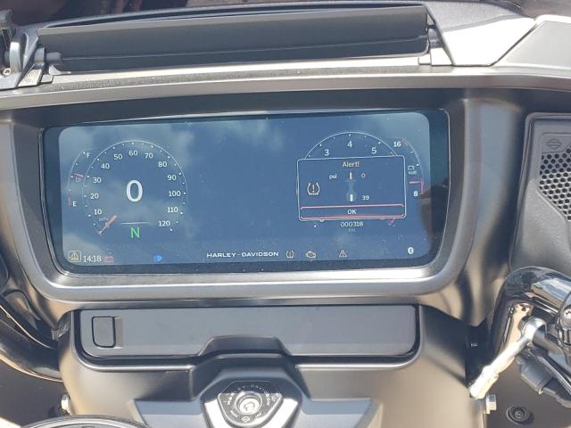 1HD1KB71XRB633596 - 2024 HARLEY-DAVIDSON FLHX Weiß Foto 7
