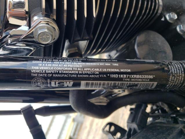 1HD1KB71XRB633596 - 2024 HARLEY-DAVIDSON FLHX Weiß Foto 9