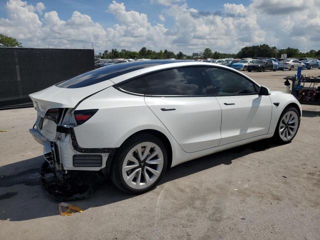 5YJ3E1EB1PF591532 - 2023 TESLA MODEL 3 Blanco foto 3