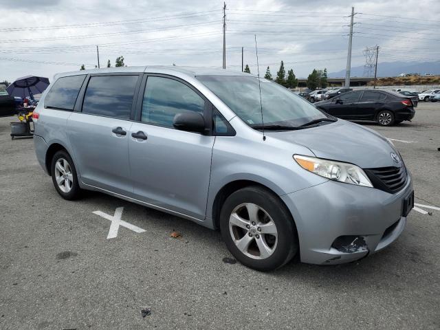 5TDKA3DC4BS003494 - 2011 TOYOTA SIENNA BASE SILVER photo 4