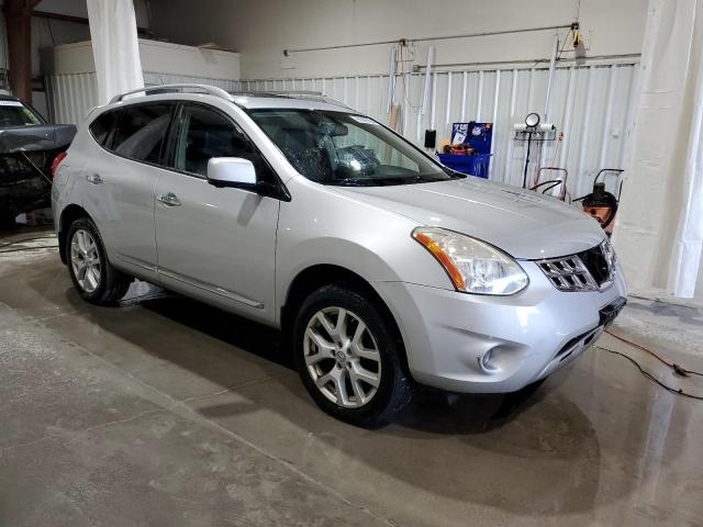 JN8AS5MV0DW110460 - 2013 NISSAN ROGUE S SILVER photo 4