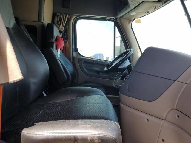 3AKJGLDR8HSHW9852 - 2017 FREIGHTLINER CASCADIA 125 BLUE photo 5