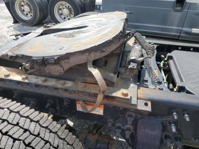 1FUBGEDV4FLGH4741 - 2015 FREIGHTLINER CASCADIA Ağ foto 9