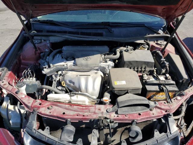 4T1BF1FKXGU566302 - 2016 TOYOTA CAMRY LE RED photo 11