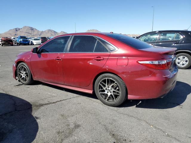 4T1BF1FKXGU566302 - 2016 TOYOTA CAMRY LE RED photo 2