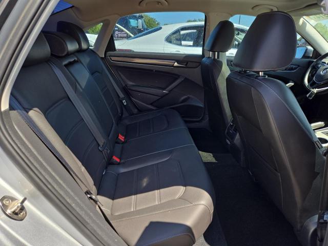 1VWMA7A36LC013156 - 2020 VOLKSWAGEN PASSAT R-LINE Gümüş foto 10