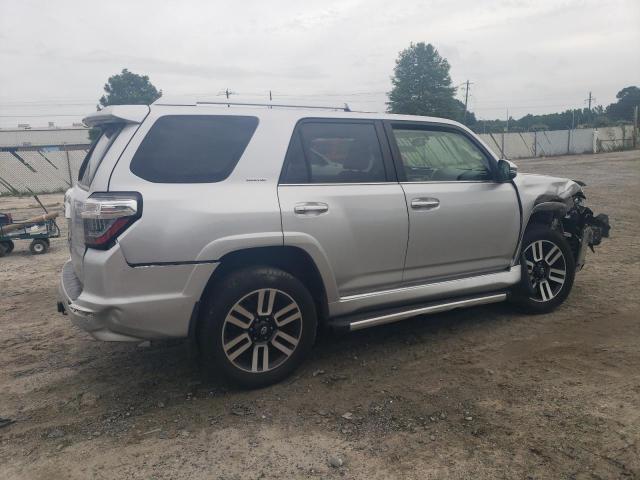 JTEBU5JR4F5258889 - 2015 TOYOTA 4RUNNER SR5 SILVER photo 3