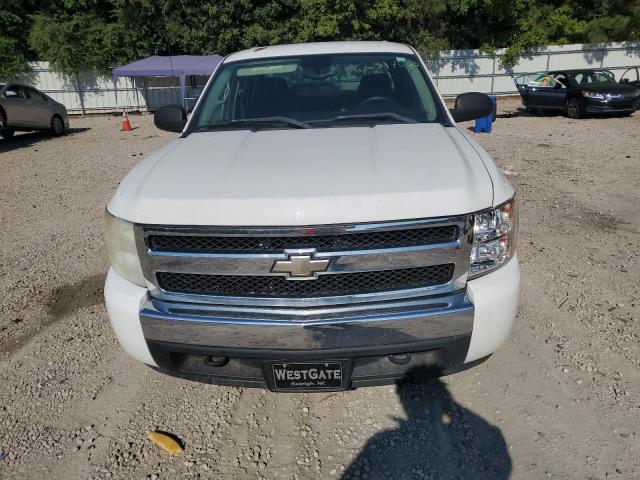 2GCEC130481305855 - 2008 CHEVROLET 1500 C1500 WHITE photo 5