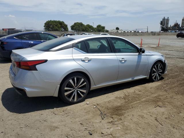 1N4BL4CV0KC107930 - 2019 NISSAN ALTIMA SR SILVER photo 3