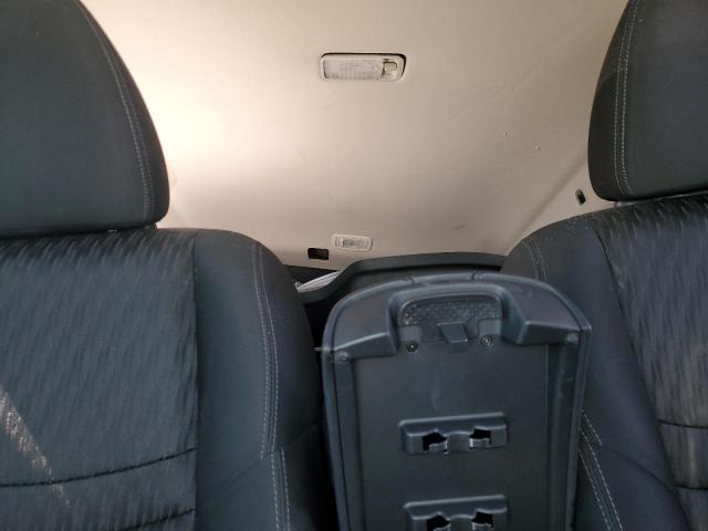 KNMAT2MT9JP522372 - 2018 NISSAN ROGUE S 银色 照片 10