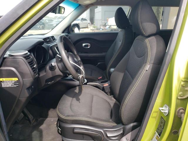 KNDJP3A51F7785320 - 2015 KIA SOUL + GREEN photo 7