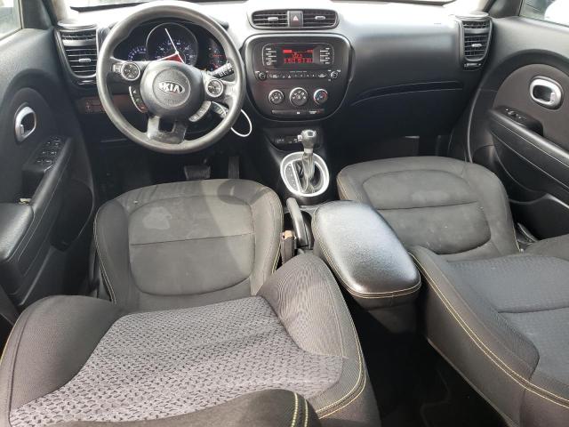 KNDJP3A51F7785320 - 2015 KIA SOUL + GREEN photo 8