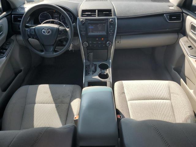 4T1BF1FK6HU769513 - 2017 TOYOTA CAMRY LE Blau Foto 8