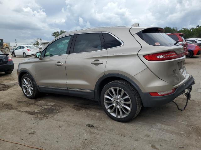 5LMCJ1A92FUJ45340 - 2015 LINCOLN MKC GOLD photo 2