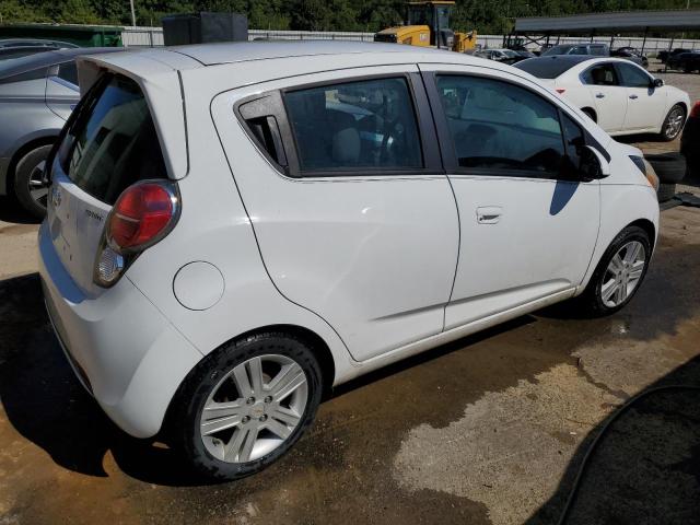 KL8CD6S94FC731482 - 2015 CHEVROLET SPARK 1LT WHITE photo 3