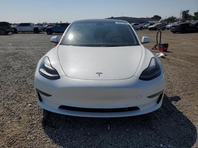 5YJ3E1EB0NF196996 - 2022 TESLA MODEL 3 WHITE photo 5