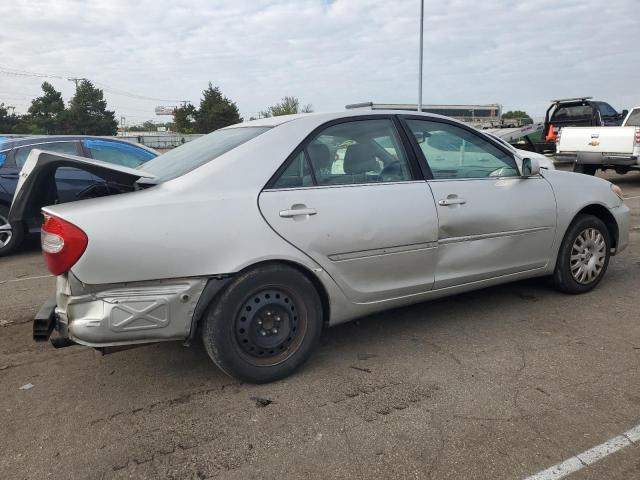 4T1BE32K13U721138 - 2003 TOYOTA CAMRY LE SILVER photo 3