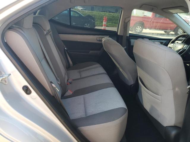 2T1BURHE0JC109728 - 2018 TOYOTA COROLLA L 银色 照片 10