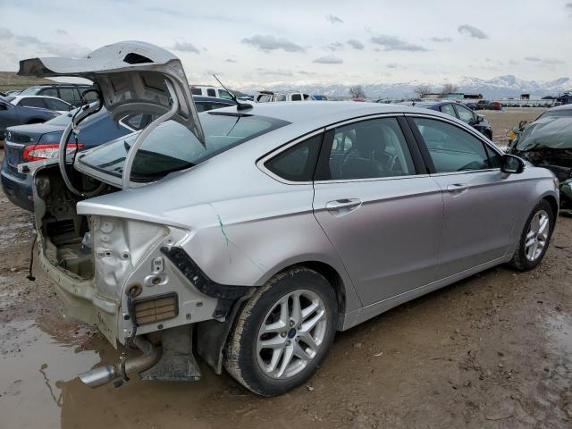 3FA6P0HD8FR137991 - 2015 FORD FUSION SE SILVER photo 3