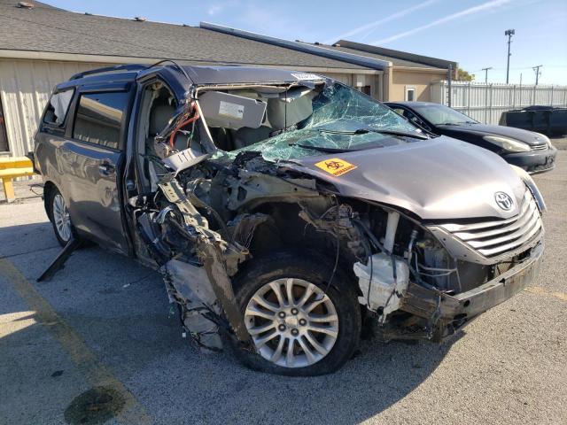 2011 TOYOTA SIENNA XLE, 