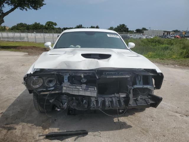 2C3CDZFJ7MH681124 - 2021 DODGE CHALLENGER R/T SCAT PACK WHITE photo 5