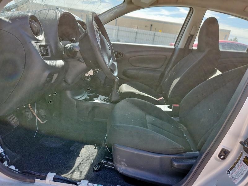 3N1CN7AP7GL888071 - 2016 NISSAN VERSA S SILVER photo 7