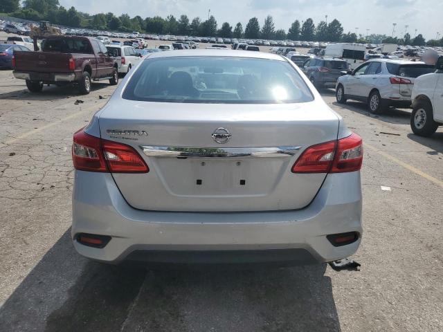 3N1AB7AP4KY363707 - 2019 NISSAN SENTRA S 银色 照片 6