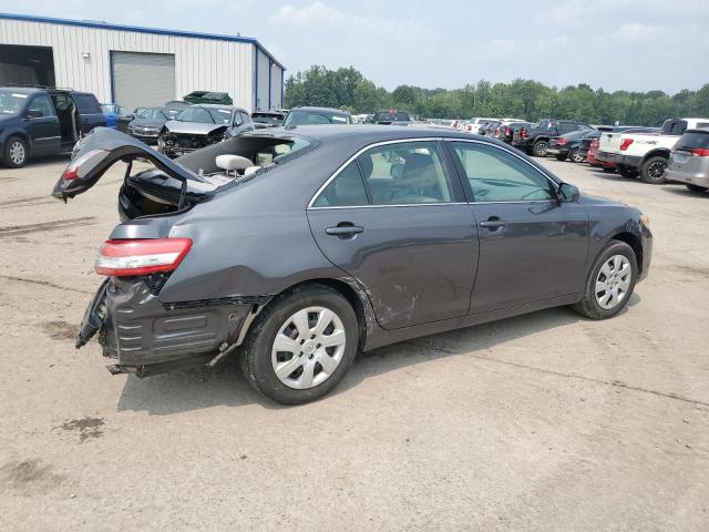 4T4BF3EK8AR019183 - 2010 TOYOTA CAMRY BASE GRAY photo 3