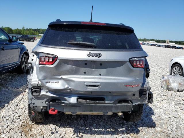 3C4NJDDB6JT316450 - 2018 JEEP COMPASS TRAILHAWK SILVER photo 6